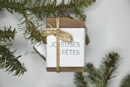 SAVON SOLIDE "JOYEUSES FETES" - SURGRAS 5%
